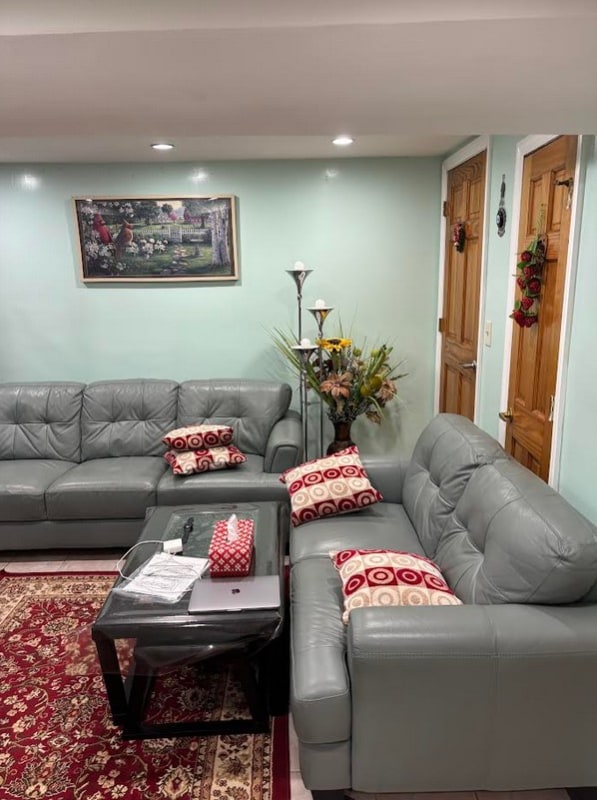 Photo - 74-11-74-97 97th Ave Unit 1