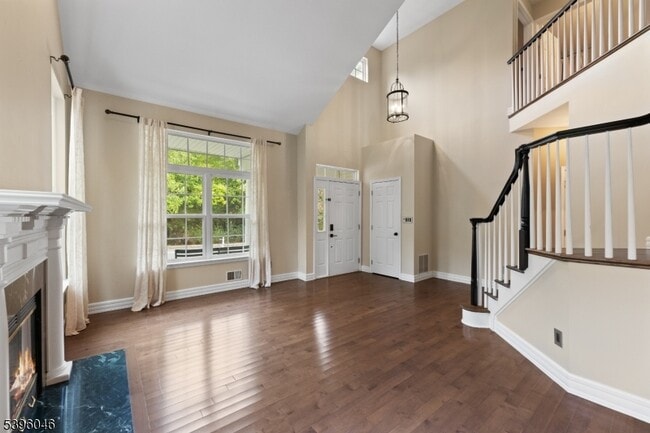 Photo - 2 Rider Terrace