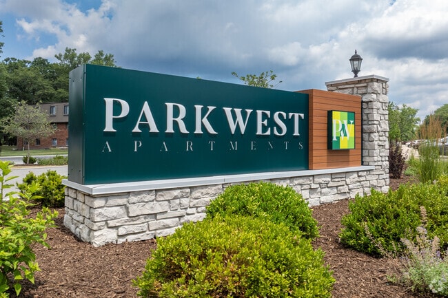 Building Photo - Park West Rental