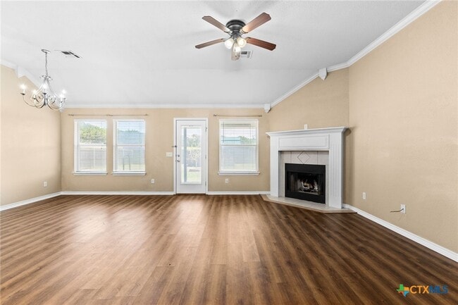 Photo - 300 Co Rd 3351