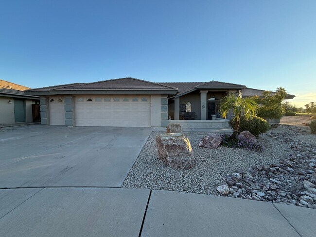 Photo - SUNLAND SPRINGS 55+ CORNER LOT 3 BEDROOM 2 BATHROOM FULLY FURNISHED HOME