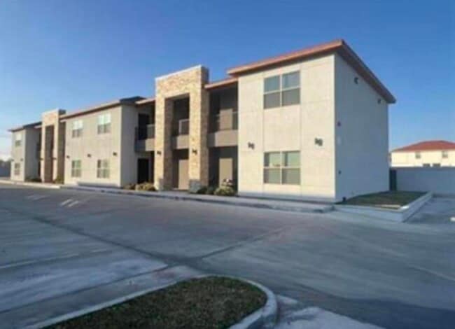 Building Photo - 7608 Rocio Dr Unit 8