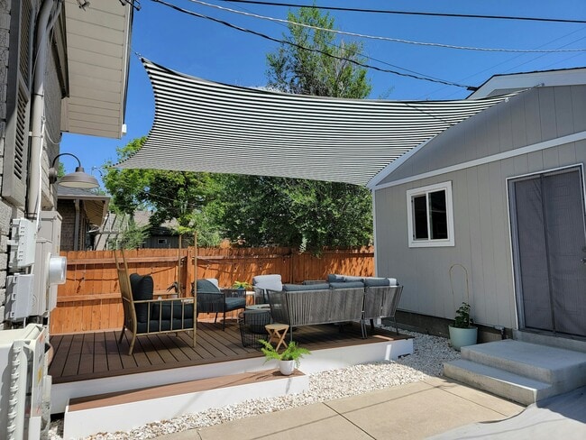 Photo - 3326 Steele St