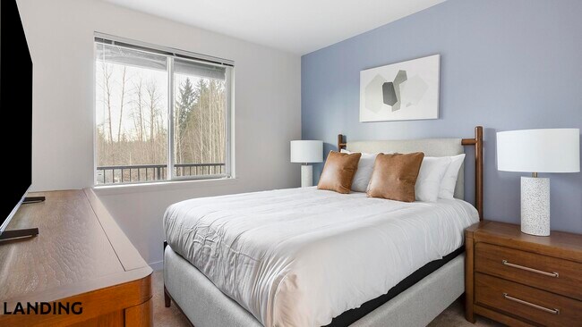 17500 25th Ave NE Unit MM203