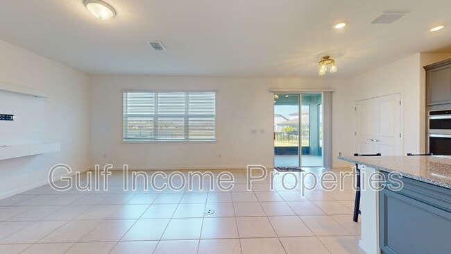 Photo - 9505 Lamine Wy