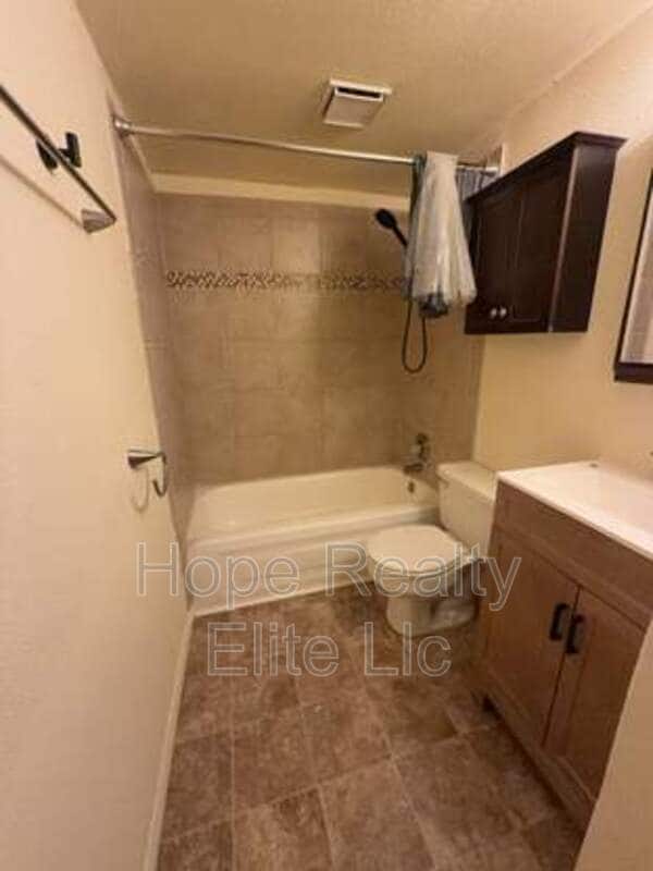 Photo - 2544 King Ct