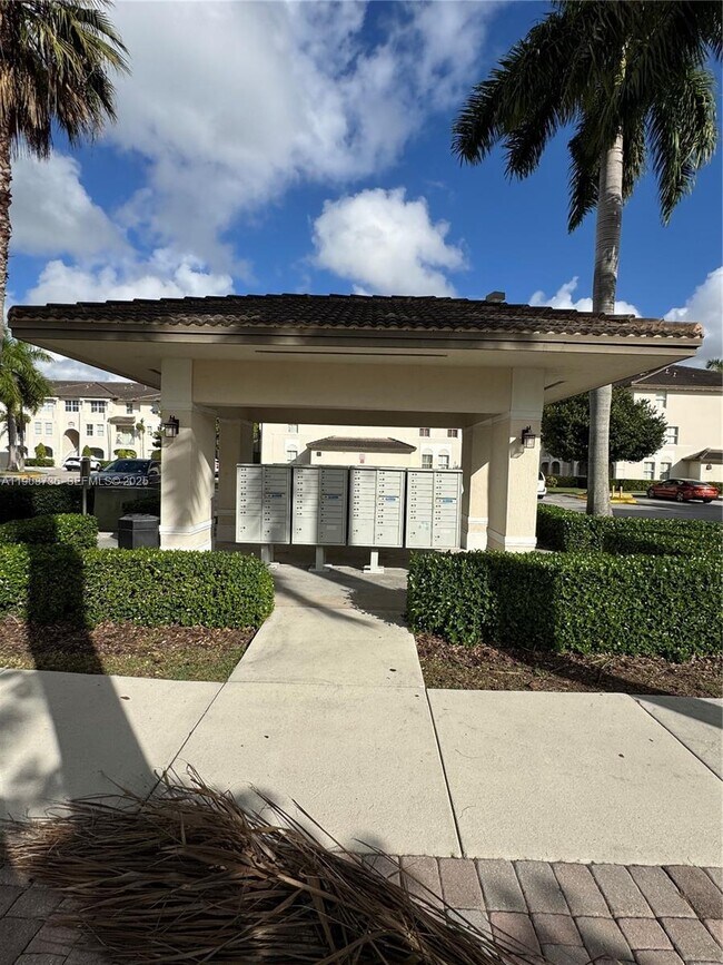 Photo - 11605 NW 89th St Unidad 209