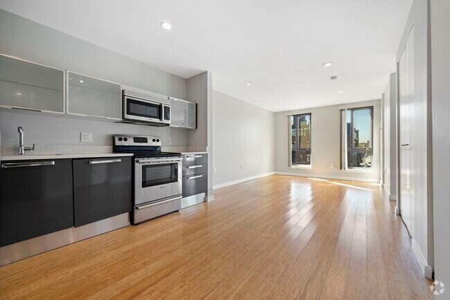Building Photo - 691 Massachusetts Ave Unit 504 Rental