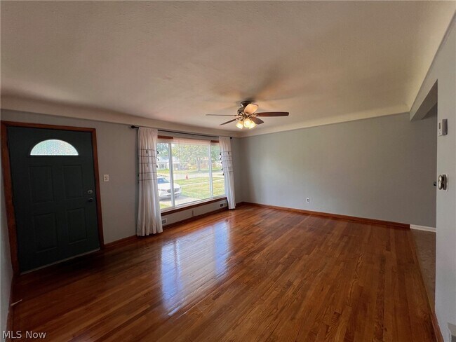 Photo - 9326 Ackley Rd