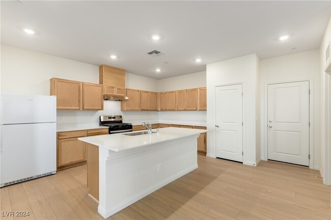 Photo - 2795 Abrantes Pl Townhome