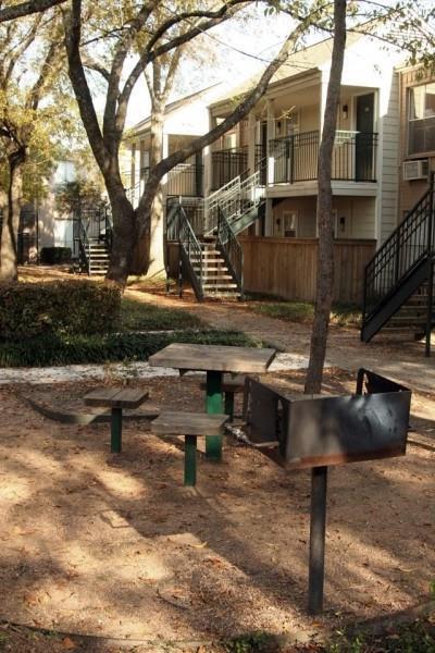 Photo - 535 Seminar Dr Unit d1