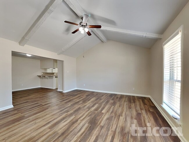 Photo - 10406 Kirkwren Dr