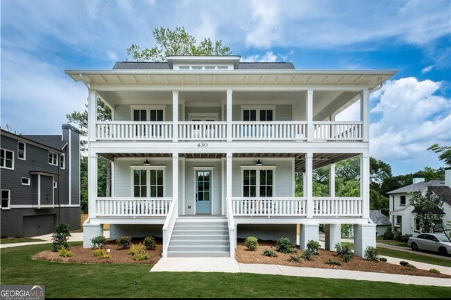 Photo - 430 Allendale Dr SE