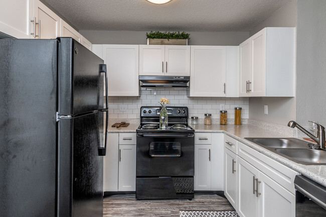 Building Photo - Crossings At Hazelwood Rental