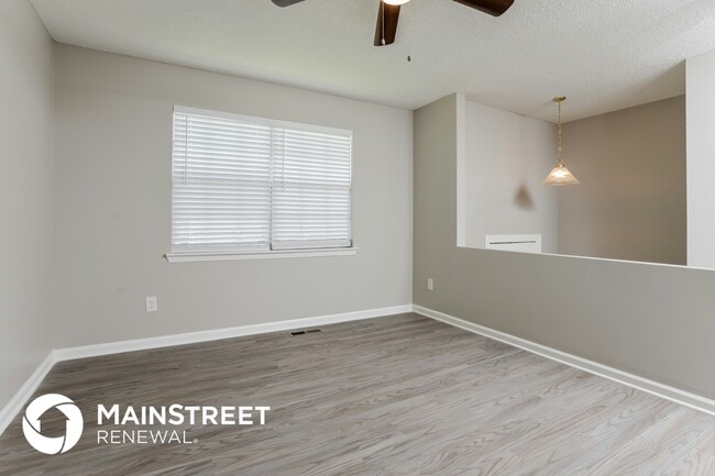 Photo - 2576 Wright St