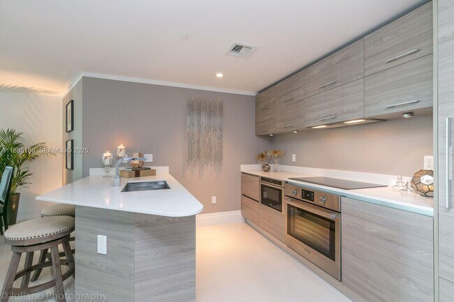 Photo - 1300 S Miami Ave Unit 2109