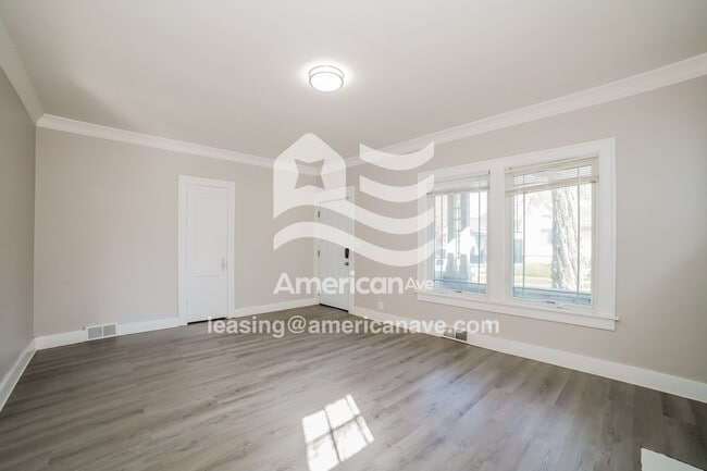 Photo - 908 E McClure Ave