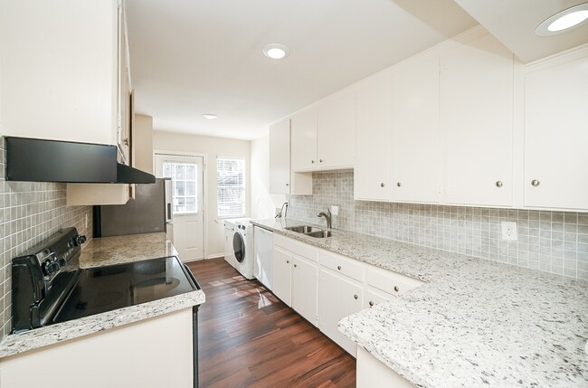 Photo - 5230 Arboles Dr Unit 4