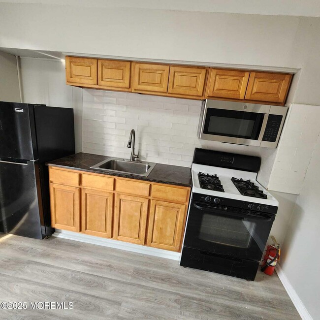 Photo - 1222 1st Ave Townhome