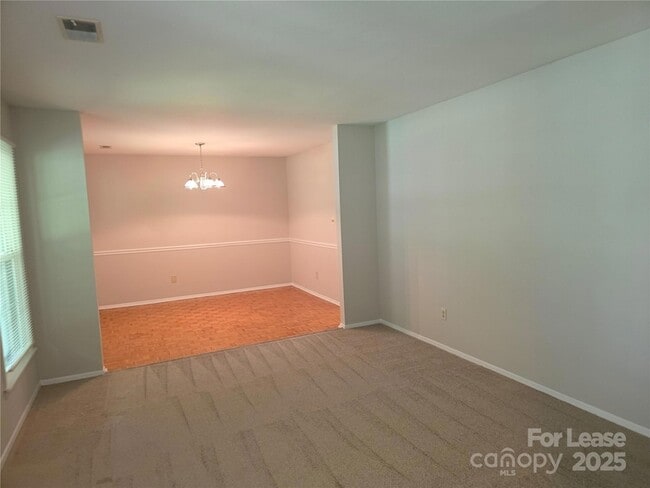 Photo - 1301 Rock Point Rd