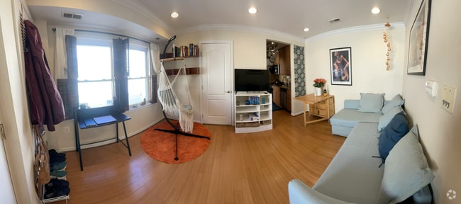 Building Photo - 94 Webster St NE Unit #5 Rental
