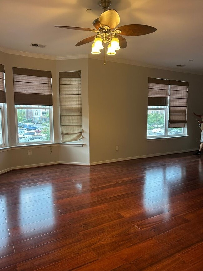 642 Claire Ln