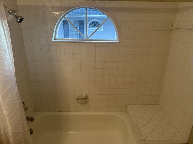 Photo - 3205 W De Leon St Unidad I