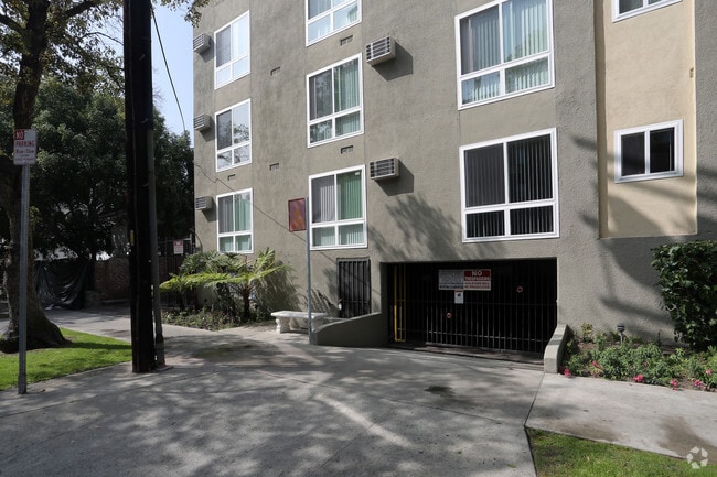 Photo - D69--2611 S. Portland Street