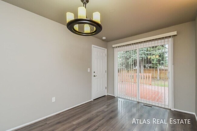 Photo - 5509 Escondido Dr