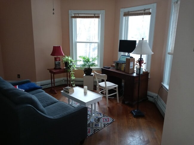 Photo - 6 Adelaide Terrace Unit Apt 2