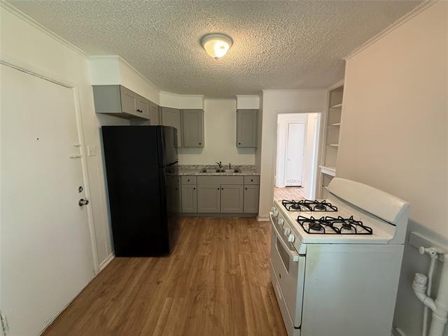 Photo - 4914 Donnelly Ave