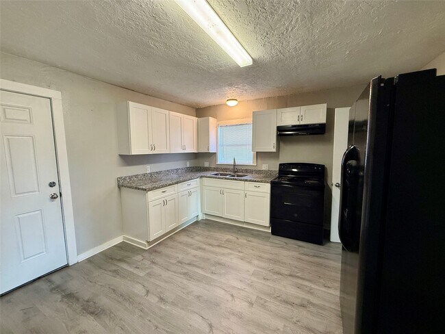 308 Bennett Dr