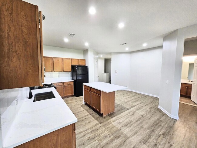 Photo - 7867 24 Mile Rd Unit 17