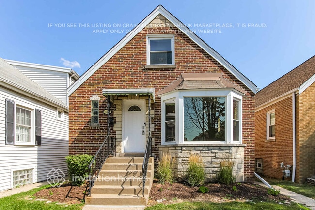Building Photo - 6042 W Bryn Mawr Ave