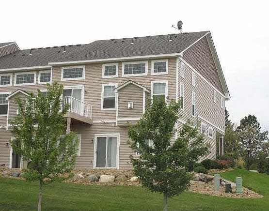 Building Photo - 15203 Maryland Ave S