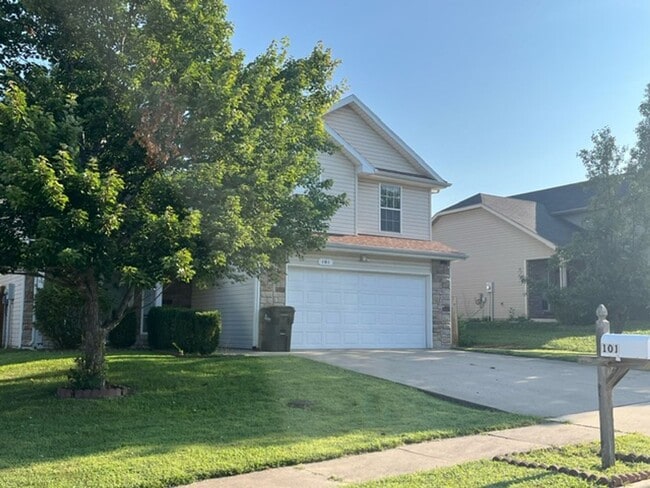 Photo - 101 Amazon Dr