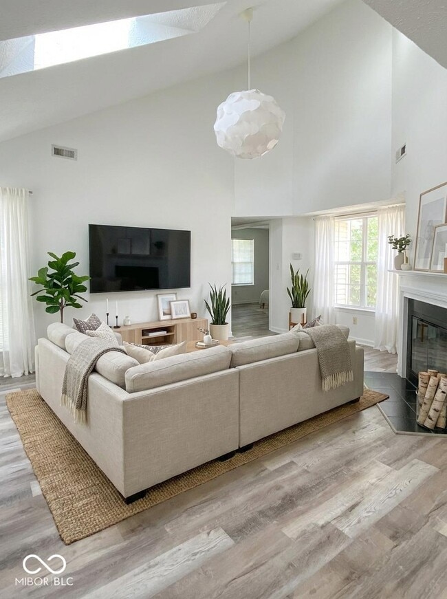 Photo - 9467 Wimbledon Ct