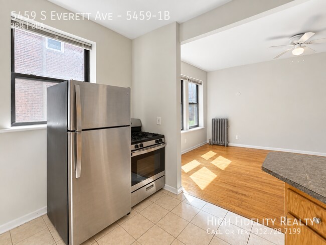 5459 S Everett Ave Unit 5459-1B