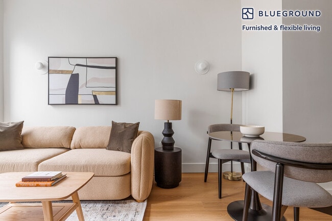 Photo - 130 Hope St Unit FL4-ID2076