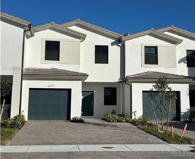 Photo - 23133 SW 131st Ave Townhome