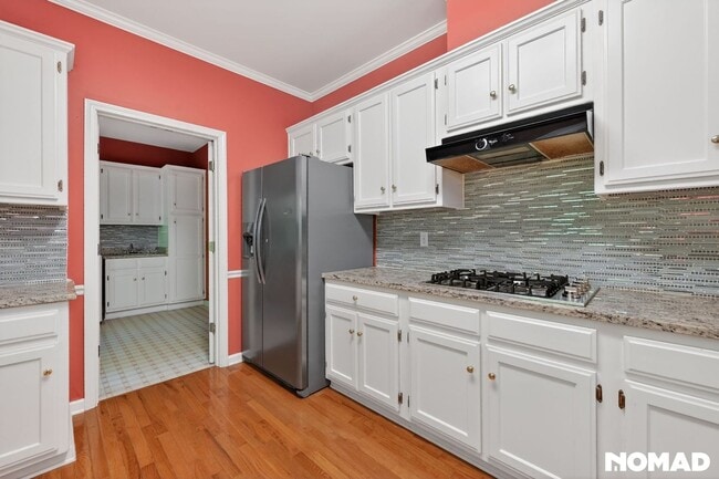 Photo - 1219 Loyola Dr