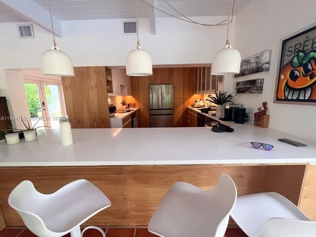 240 Greenwood Dr