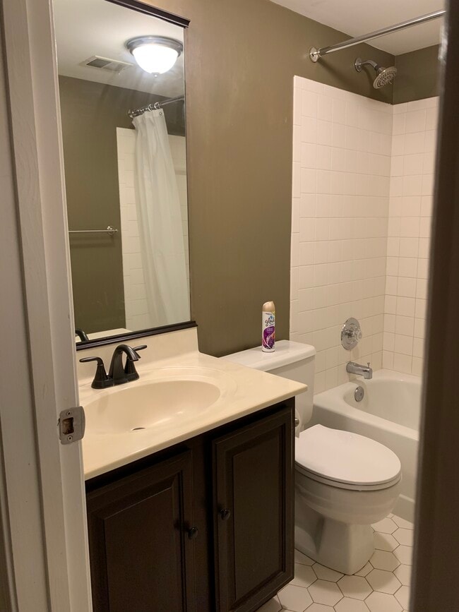 Photo - 4609 Luxberry Dr