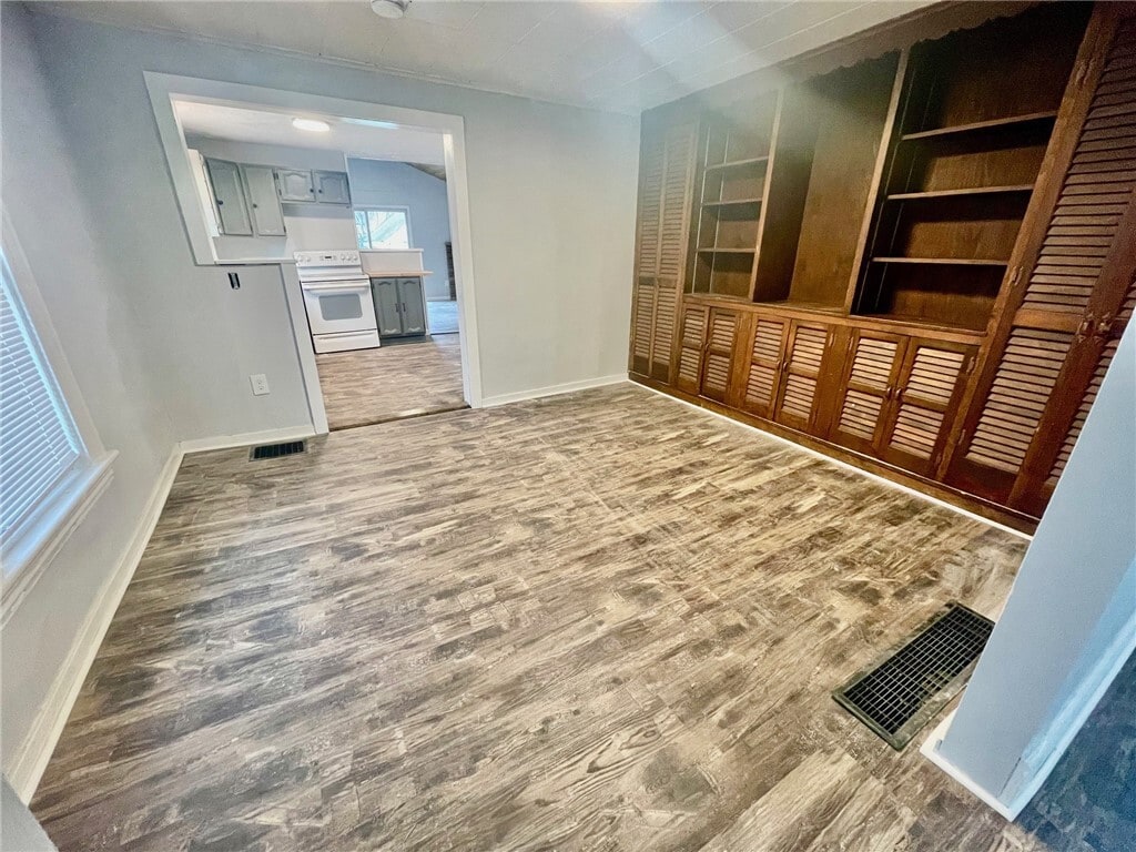 Photo - 223 E Filbert St