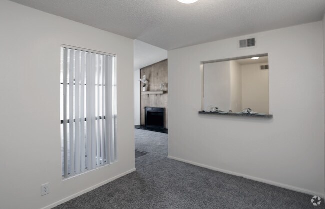 2Bd/1Bath