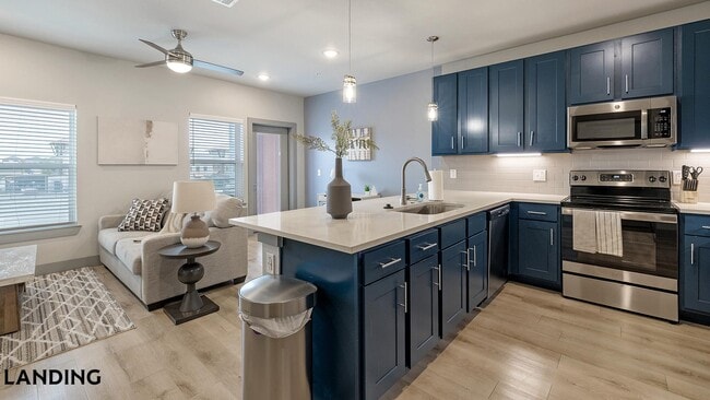 Photo - 2422 S Carrier Pkwy Unidad 223