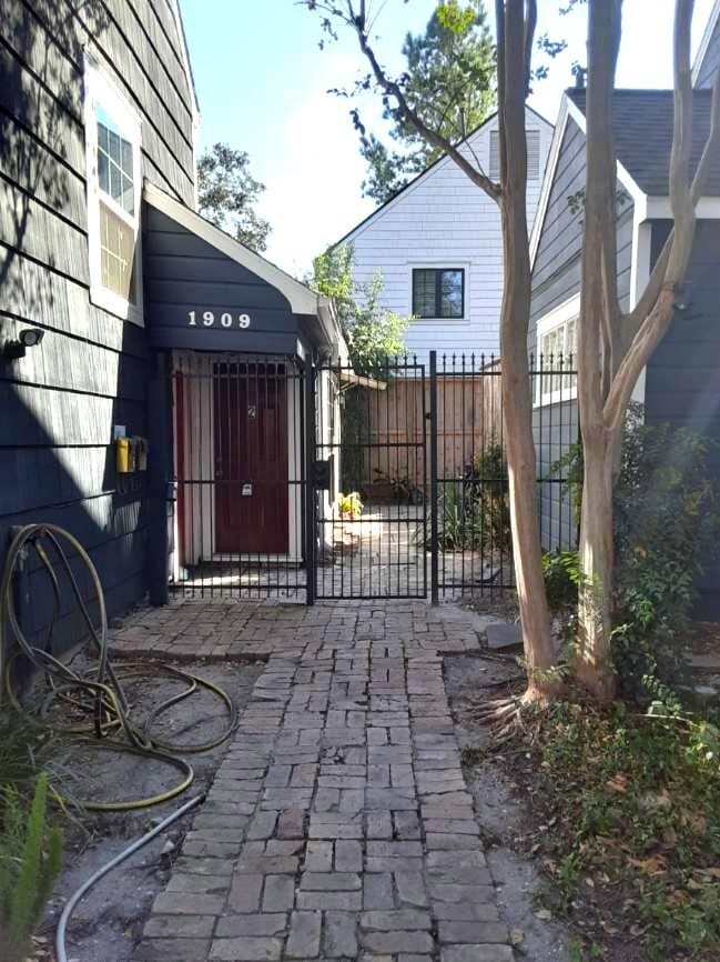 Photo - 1909 Fairview St Unit 2