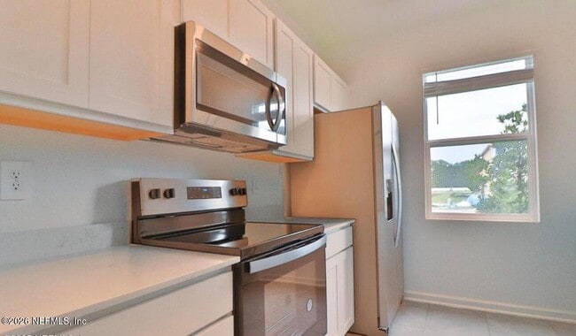Photo - 211 Sage Br St