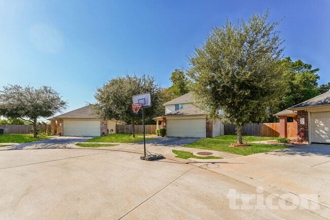 Photo - 21402 Palma Grove Way
