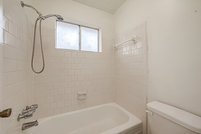 Photo - 3906 Quiet Pl Dr